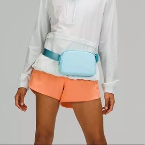Lululemon Everywhere Belt Bag 1L